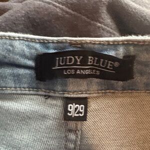 Judy Blue Denim Jeans in Light Blue